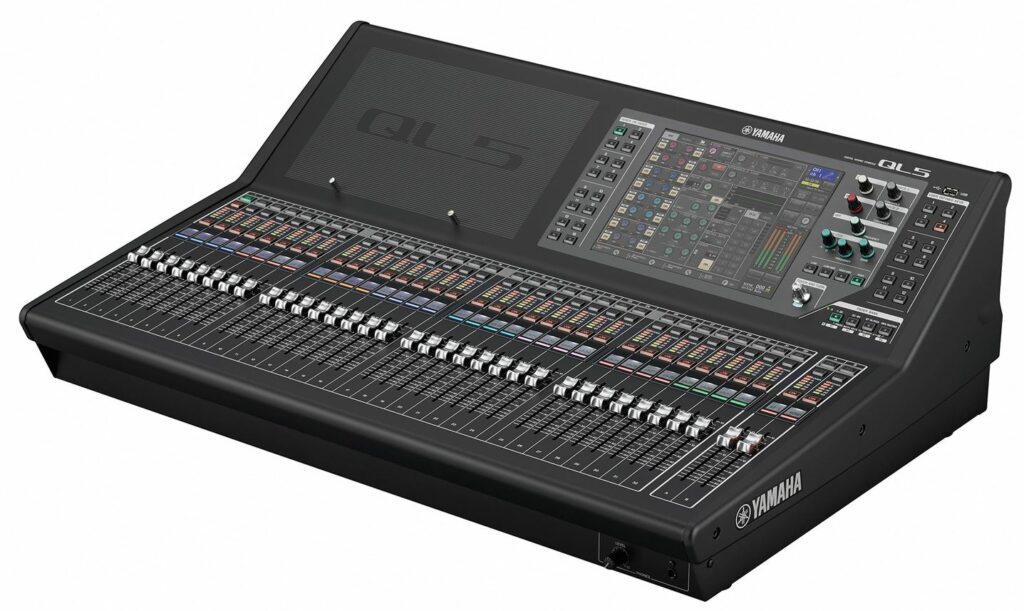 Console Yamaha QL5 pour concert à Epernay et à Reims.